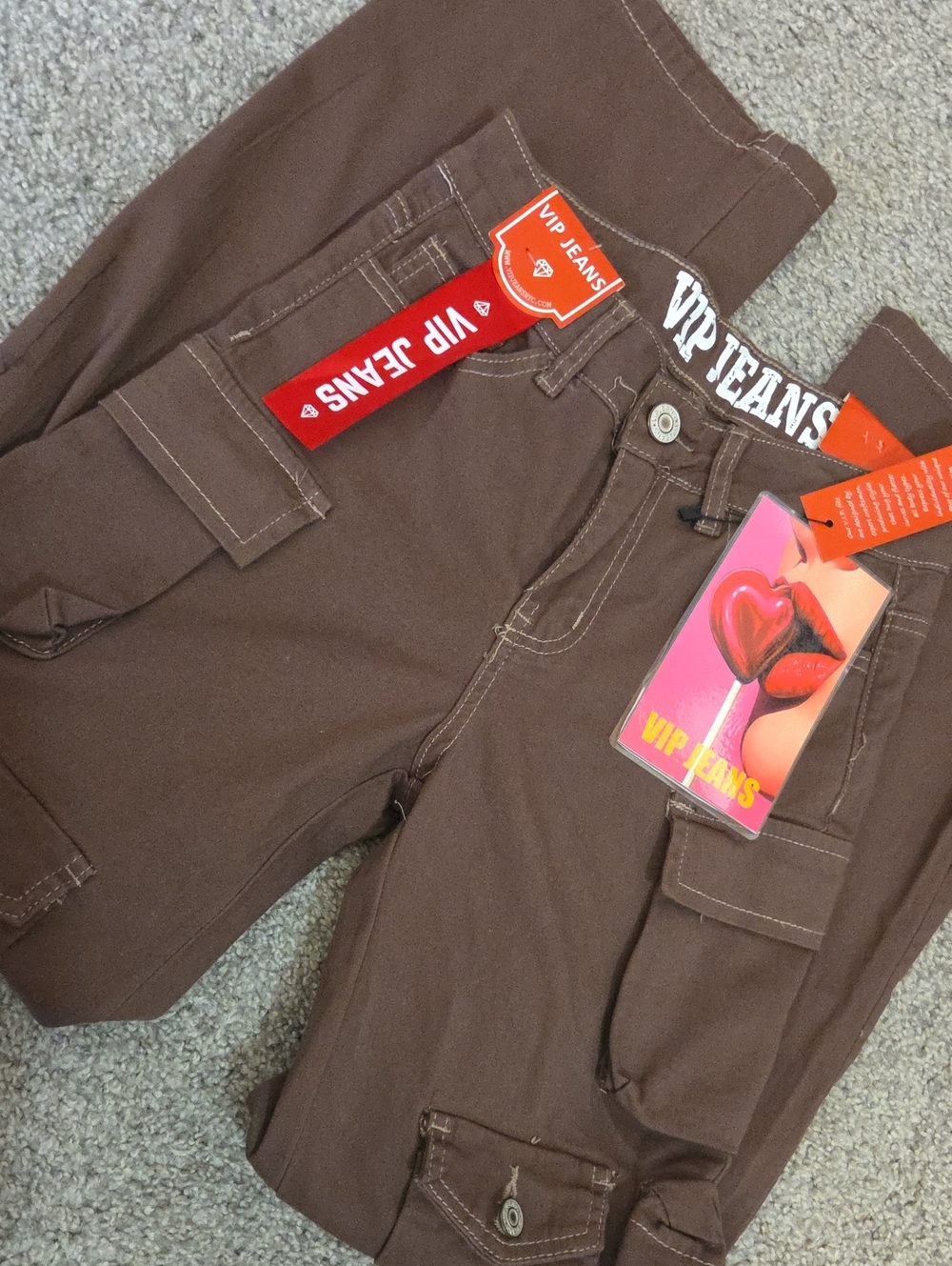 VIP Women’s NWT Brown Relaxed Cargo Jeans Sz 1/2